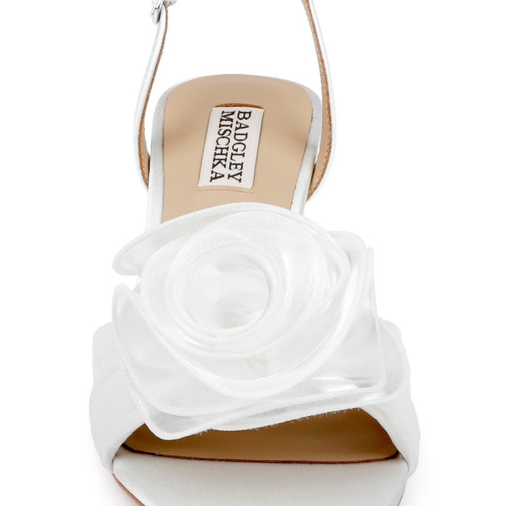 Badgley Mischka White Floral Accent Women's Dress Sandals